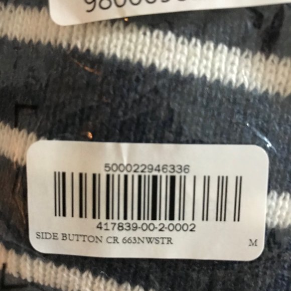 Gap Maternity Medium Navy Blue Stripe Button-shoulder Sweater NWT - Picture 6 of 6